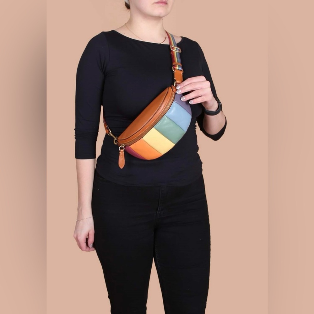 COACH Bethany Belt Bag With Rainbow Quilting NEW - Picture 6 of 16
